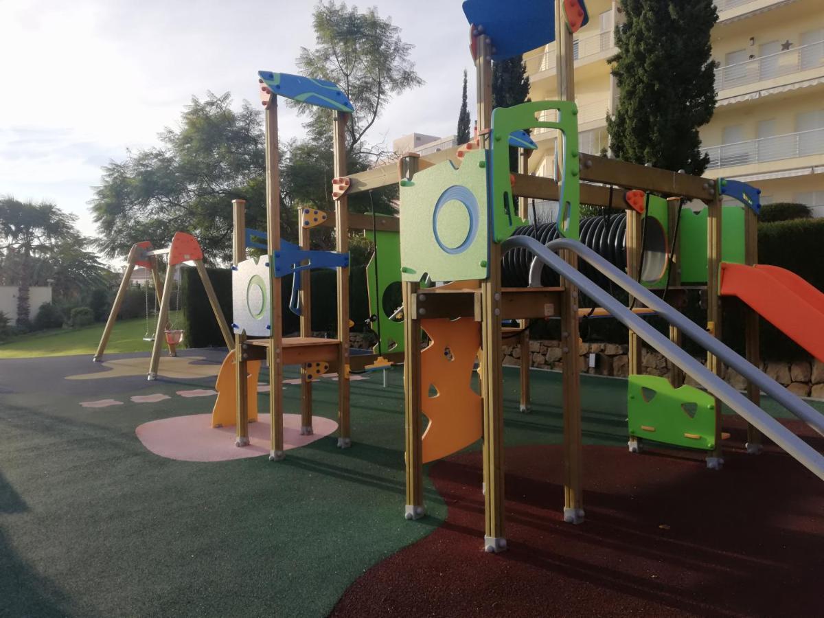 בנאלמדנה Amplio, Luminoso Y Moderno Apartamento Con Amplia Terraza Y Hermosas Vistas En Exclusiva Urbanizacion מראה חיצוני תמונה