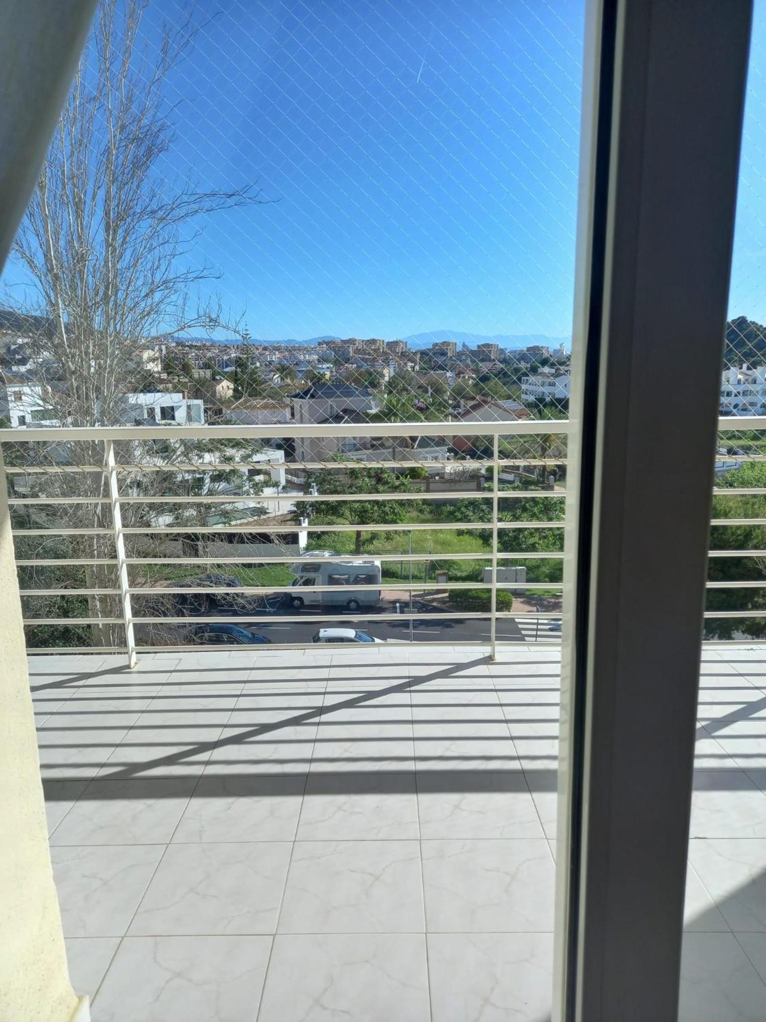 בנאלמדנה Amplio, Luminoso Y Moderno Apartamento Con Amplia Terraza Y Hermosas Vistas En Exclusiva Urbanizacion מראה חיצוני תמונה