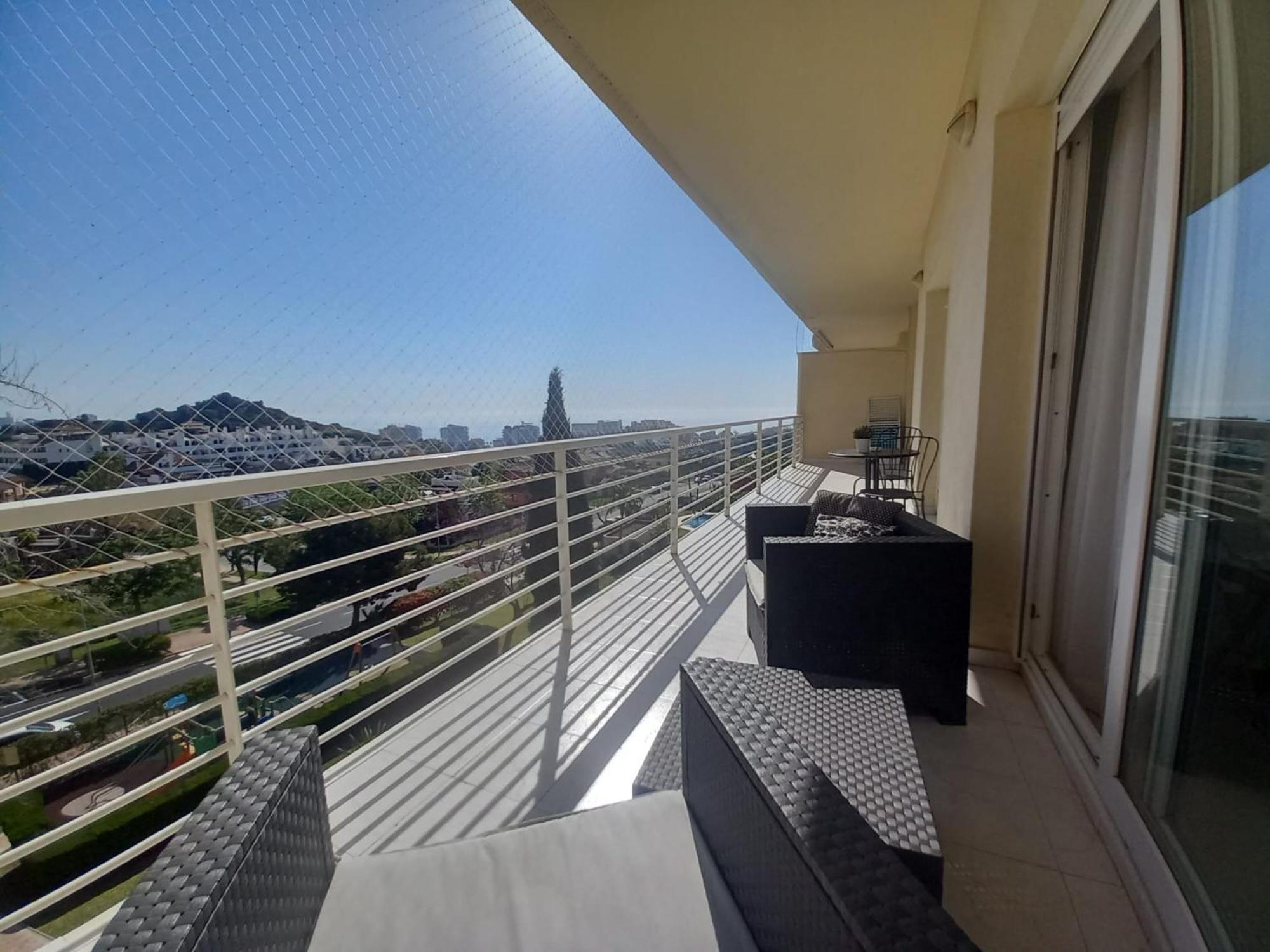 בנאלמדנה Amplio, Luminoso Y Moderno Apartamento Con Amplia Terraza Y Hermosas Vistas En Exclusiva Urbanizacion מראה חיצוני תמונה